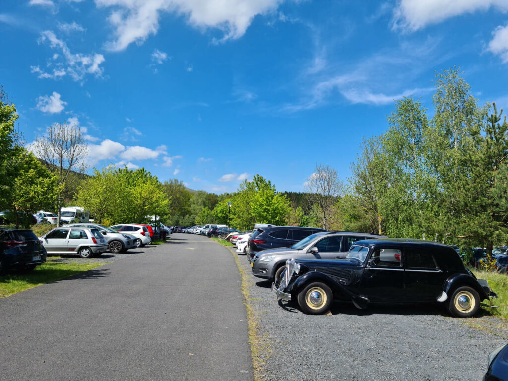 parking voiture panoramique des dômes